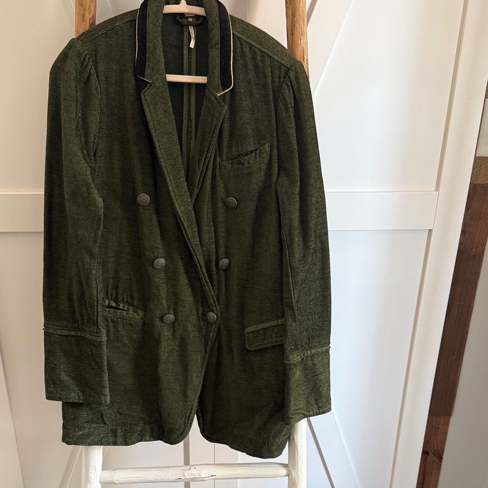 Free People Military Jacket / Reign Blazer. Olive Textured Fabric